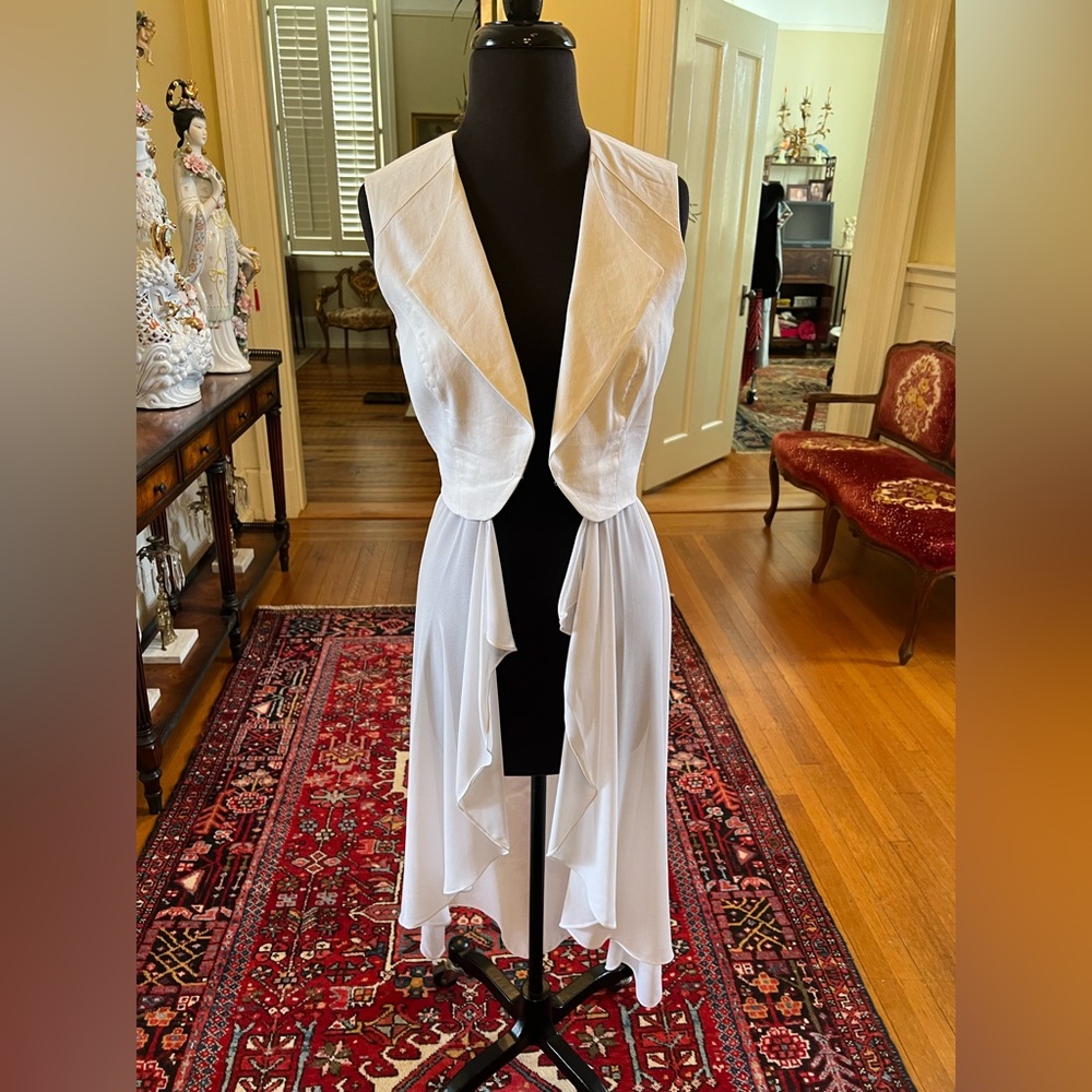 Bebe White Drape Vest with detachable bottom-s